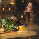 mindful eating. improve your relationship with food